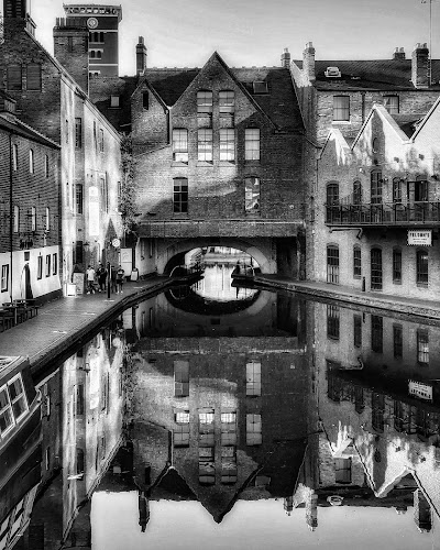 Gas Street Basin moorings