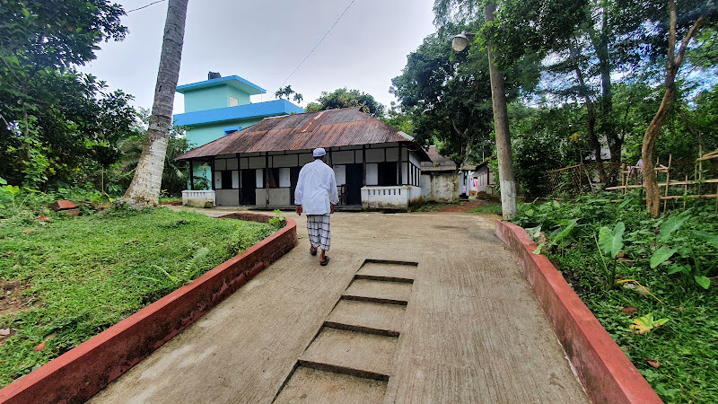 Noya Bari Panjegana Masjid
