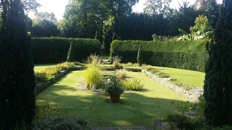 Fellows' Garden