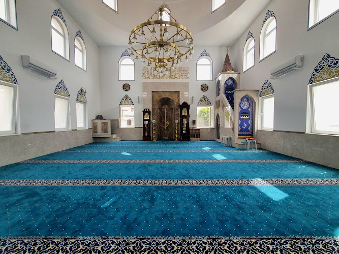 Mosque „Isa Beg“
