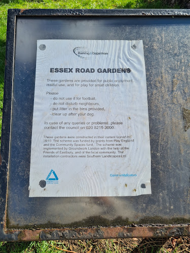 Essex Road Gardens