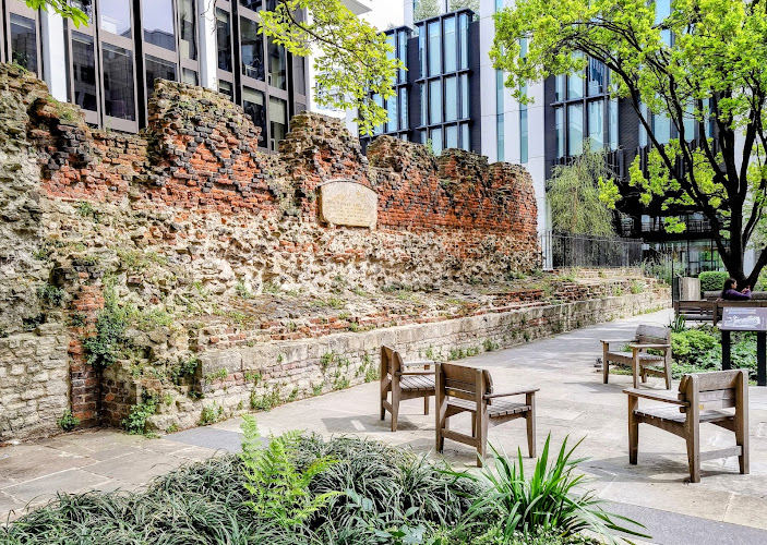 Roman London Wall (St Alphage Garden Section)