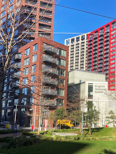 Botanic Square