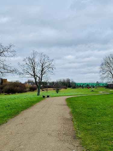 Mayesbrook Park North Lake