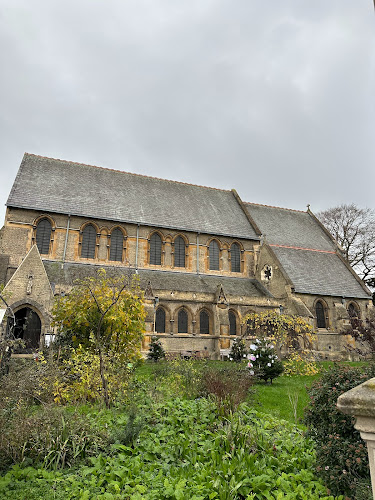 St Giles' Church