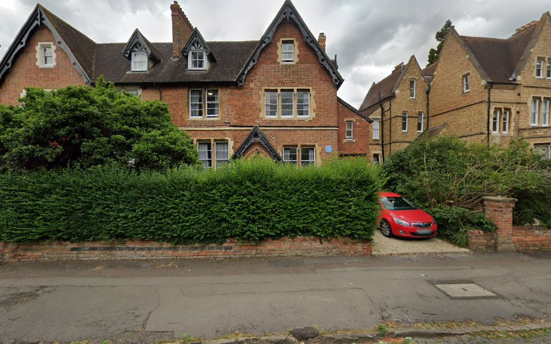 Blue Plaque: Walter Pater and Clara Pater