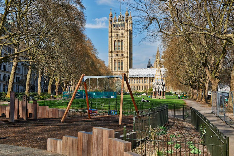 Victoria Tower Gardens South