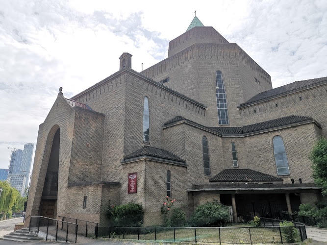 St Mary's & St Joseph's Catholic Church