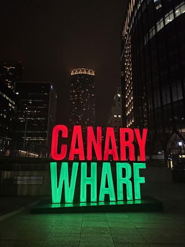 Canary Wharf sign