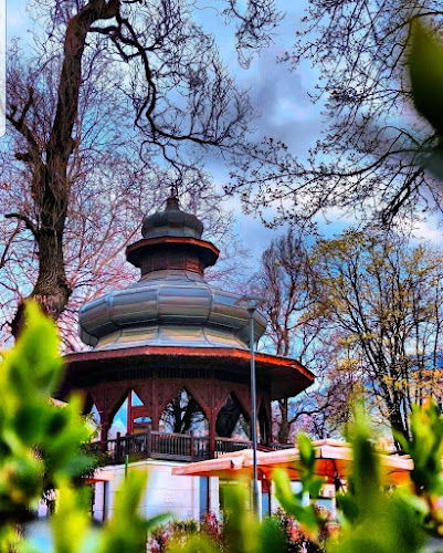 At Mejdan