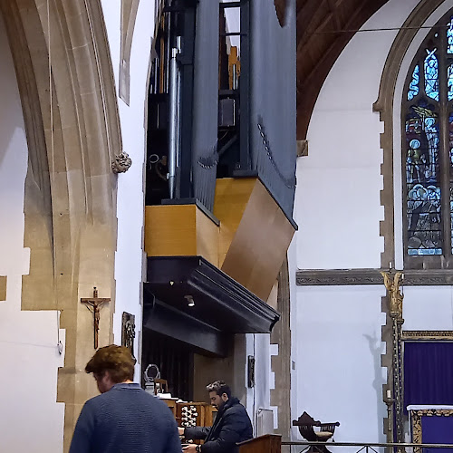 St Saviour’s Church, Raynes Park