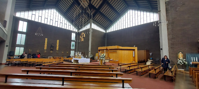 St John Vianney R C Church