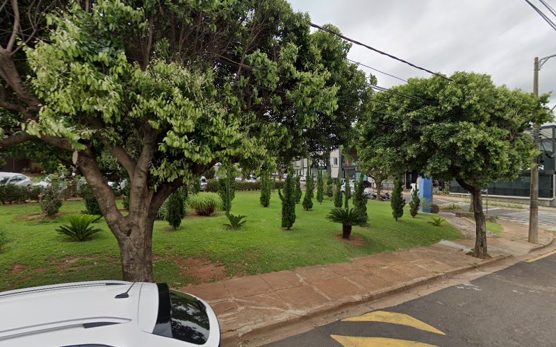 Lourdes Abdo de Siqueira Lopes Square (Praça Lourdes Abdo de Siqueira Lopes)