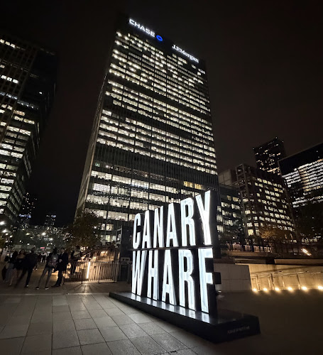 Canary Wharf sign