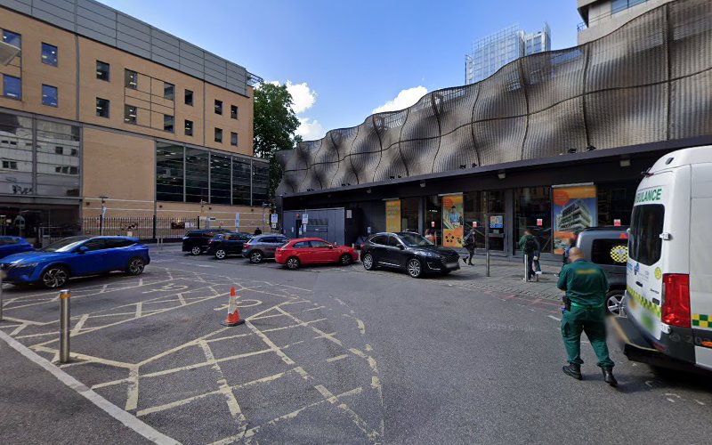 2nd London Bridge alcove
