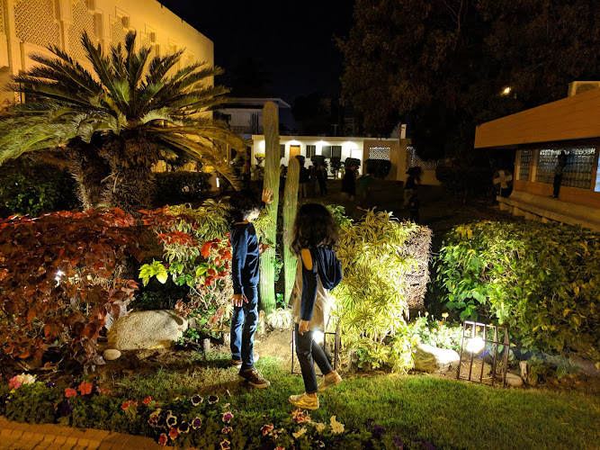 Ismaili Community Center And Jamatkhana - Clifton