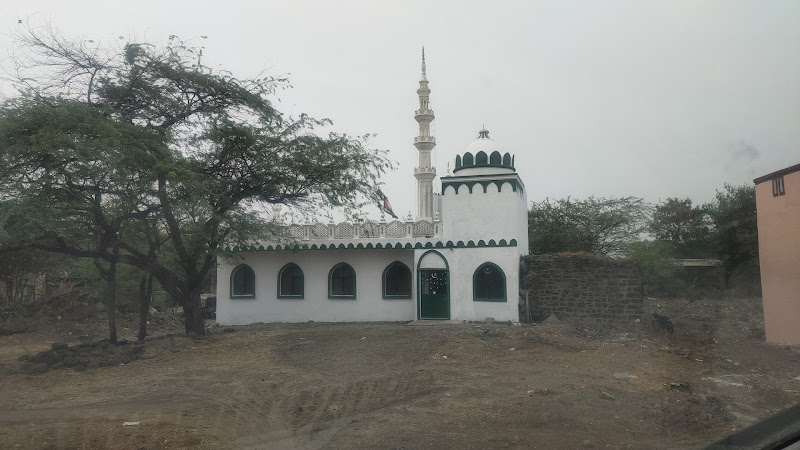 Sunni Mosque (Sunni Masjid)