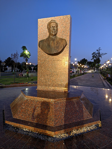 Haydar Aliyev barelyefi (Monument of Heydar Aliyev)
