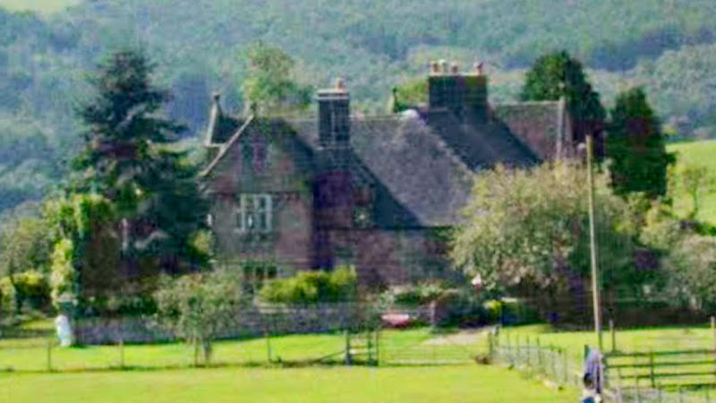 Moss Lee Hall