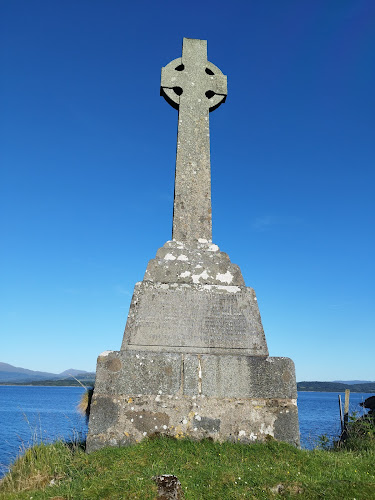 Monument to Waverley Arthur Cameron