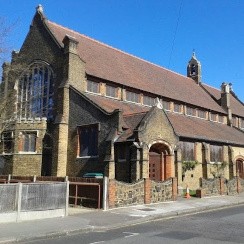 St John's Church, Seven Kings