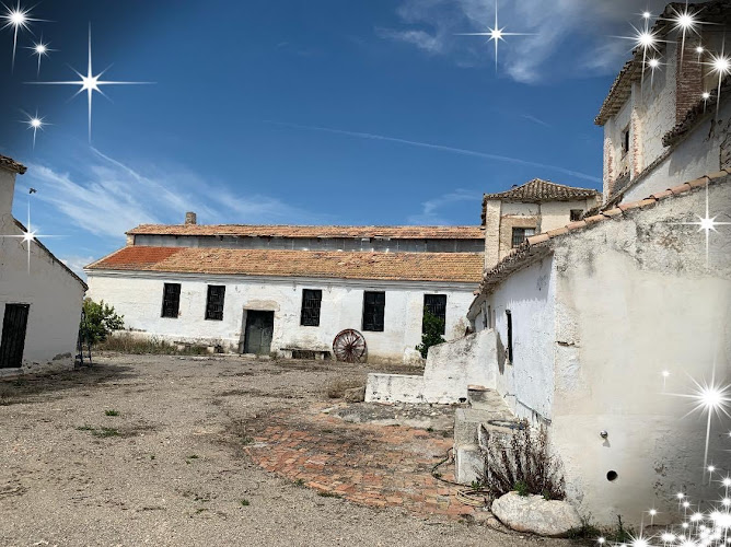 Santa Teresa Farmhouse (Cortijo Santa Teresa)