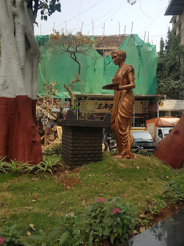 Chatrapati shivaji maharaj statue and decorations (chowk)