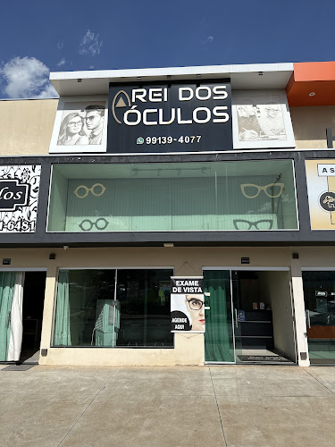 King of Glasses (Rei dos Óculos)