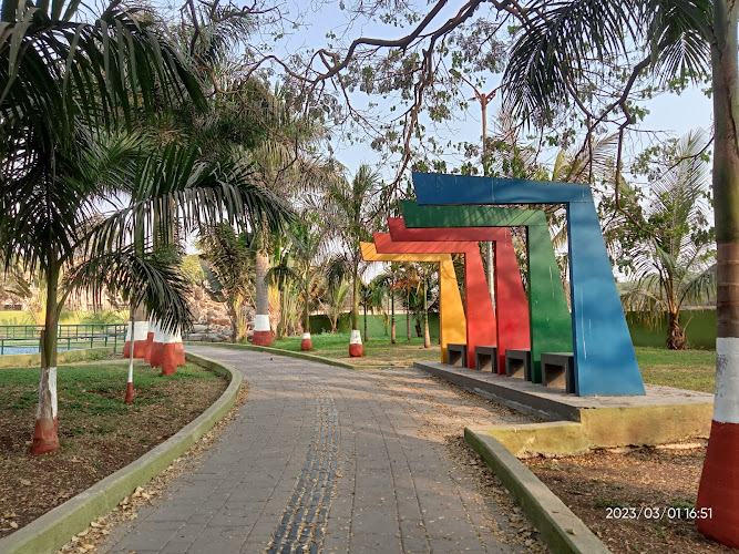 Ex. Mayor Bharat Savant Palm Udyan