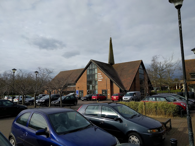 Holy Trinity Church, Shaw