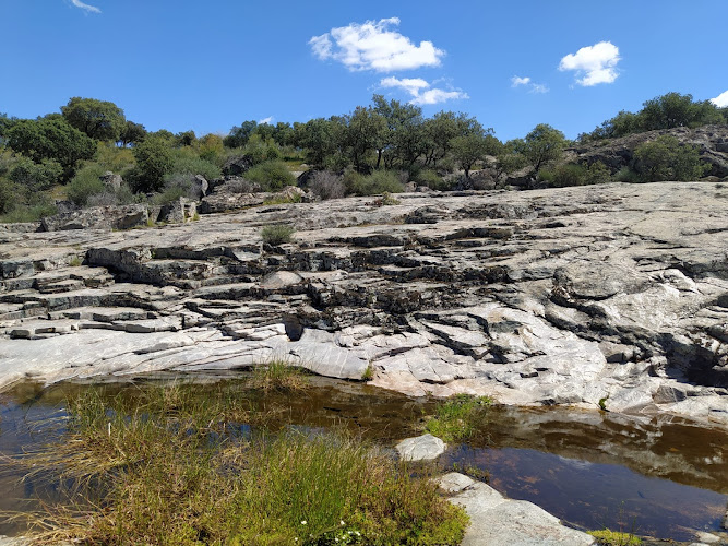 The Guijo Cliff (El Despeñadero del Guijo)