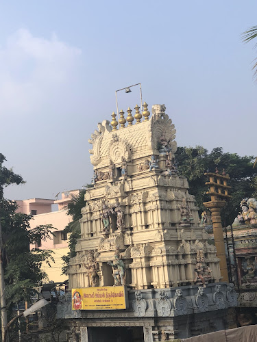 Aavijothidarethiraj. Near Lakshmi Amman koil