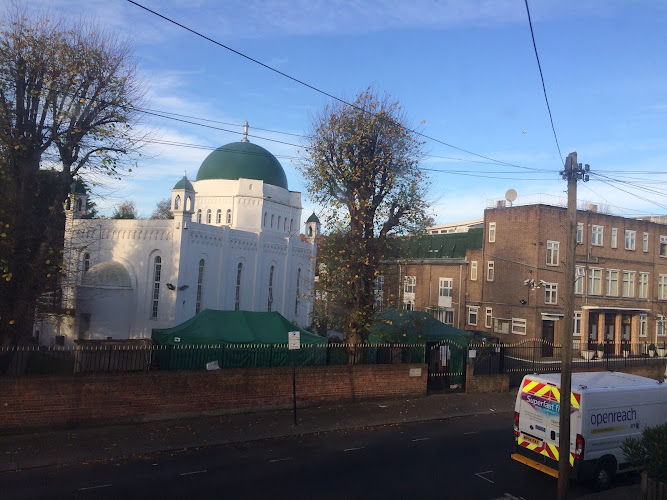 Ahmadiyya Muslim Community UK