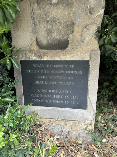 Beaumont Palace Commemorative Plaque