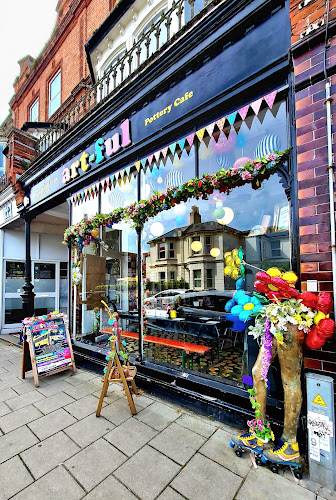 art-ful Pottery Café