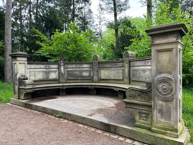Stone bench (Steinerne Sitzbank)